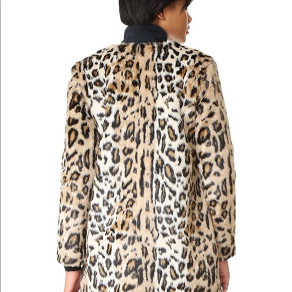 Cupcakes and Cashmere Faux Fur Leopard 🐆 coat 🧥 - Picture 3 of 6
